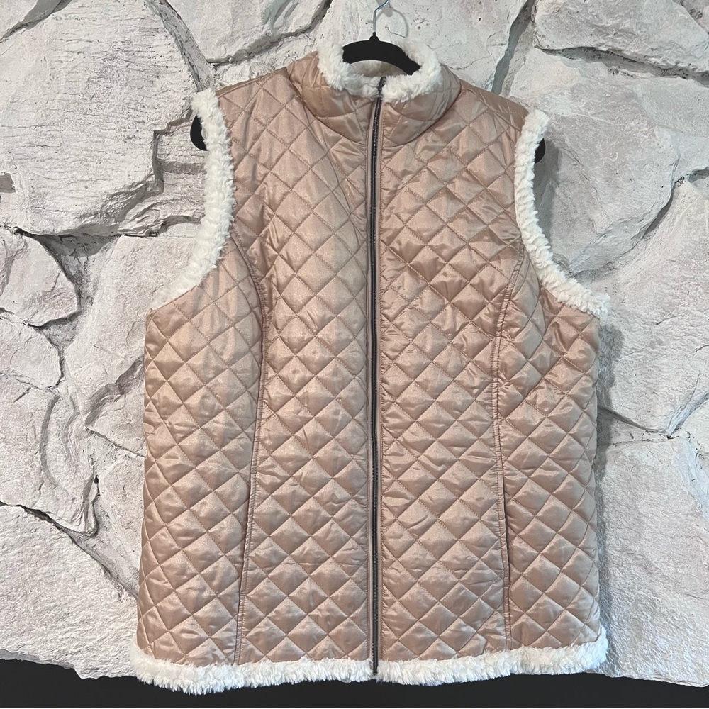 Denim&Co | Women’s Cream Faux Fur Reversible Gold Tone Quilted Vest , Size L